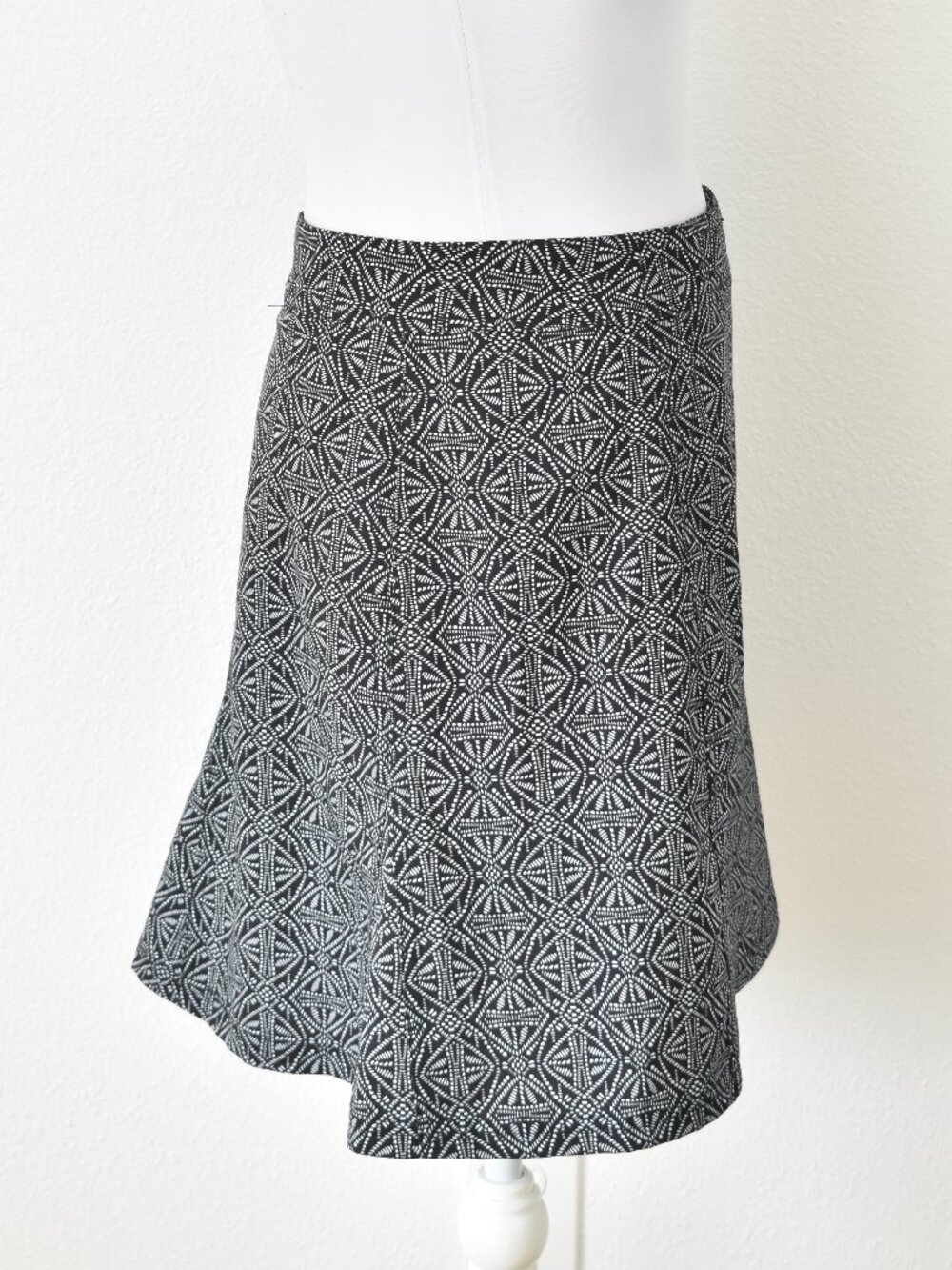 RipSkirt Hawaii Wrap Skirt Black Pearl Batik - XS - Picture 5 of 8